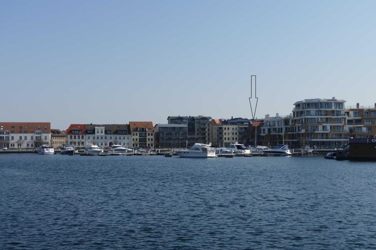 Ferienwohnung "Am Yachthafen" Objekt Id 12104-7 Waren  Exterior photo